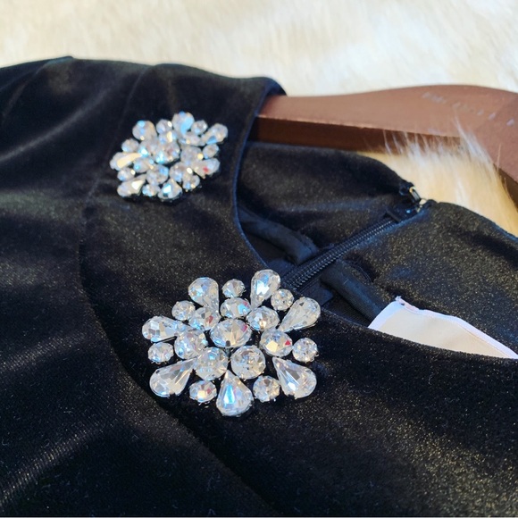 Michael Kors Velvet Snowflake Dress - Picture 7 of 8